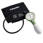 Baumanometro aneroide color verde con brazalete de velcro para adulto RIS-1527 MARCA -  Riester