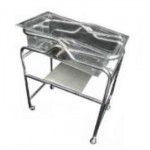 Carro cuna con bacinete de acrílico estructura en acero inoxidable HEL-HM95 MARCA -  Herlis