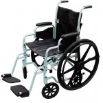 Silla de ruedas Poly Fly de traslado ligera con descansa pies DRI-TR18 MARCA -  Drive Medical